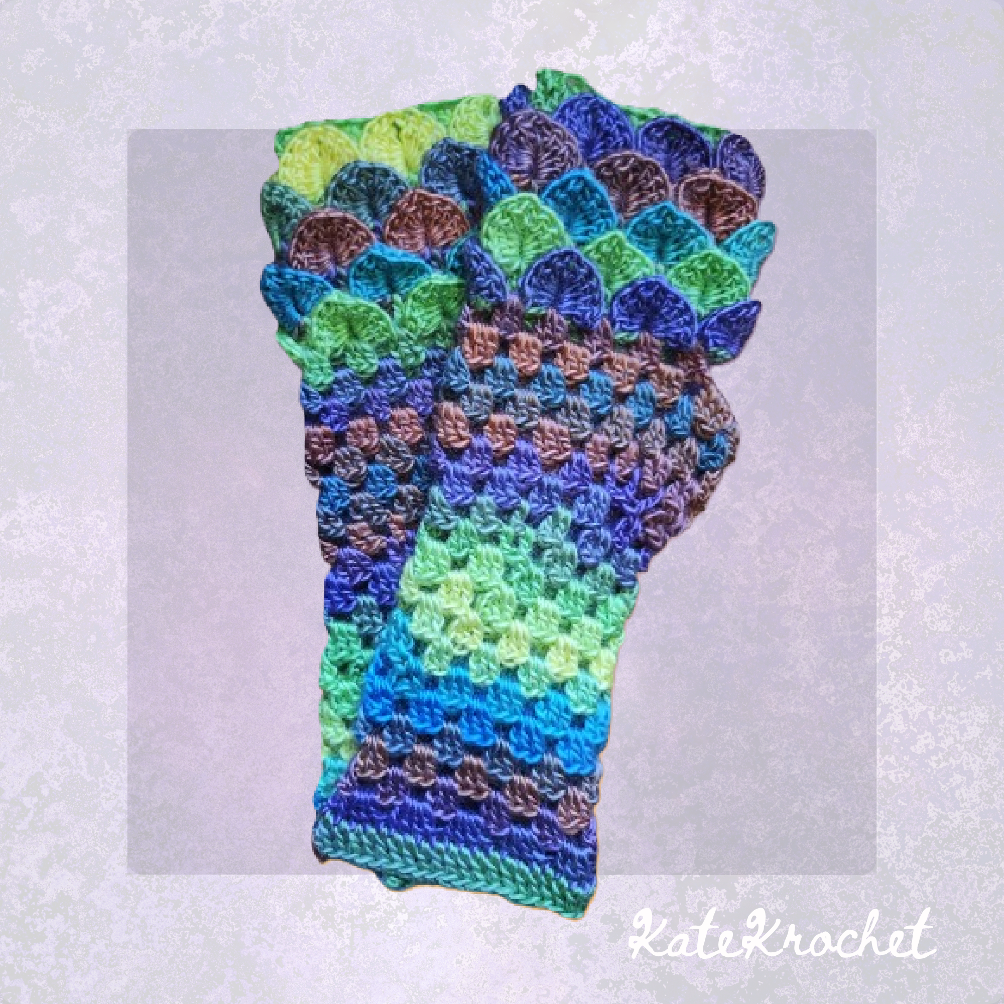 Dragon Scale Fingerless Gloves