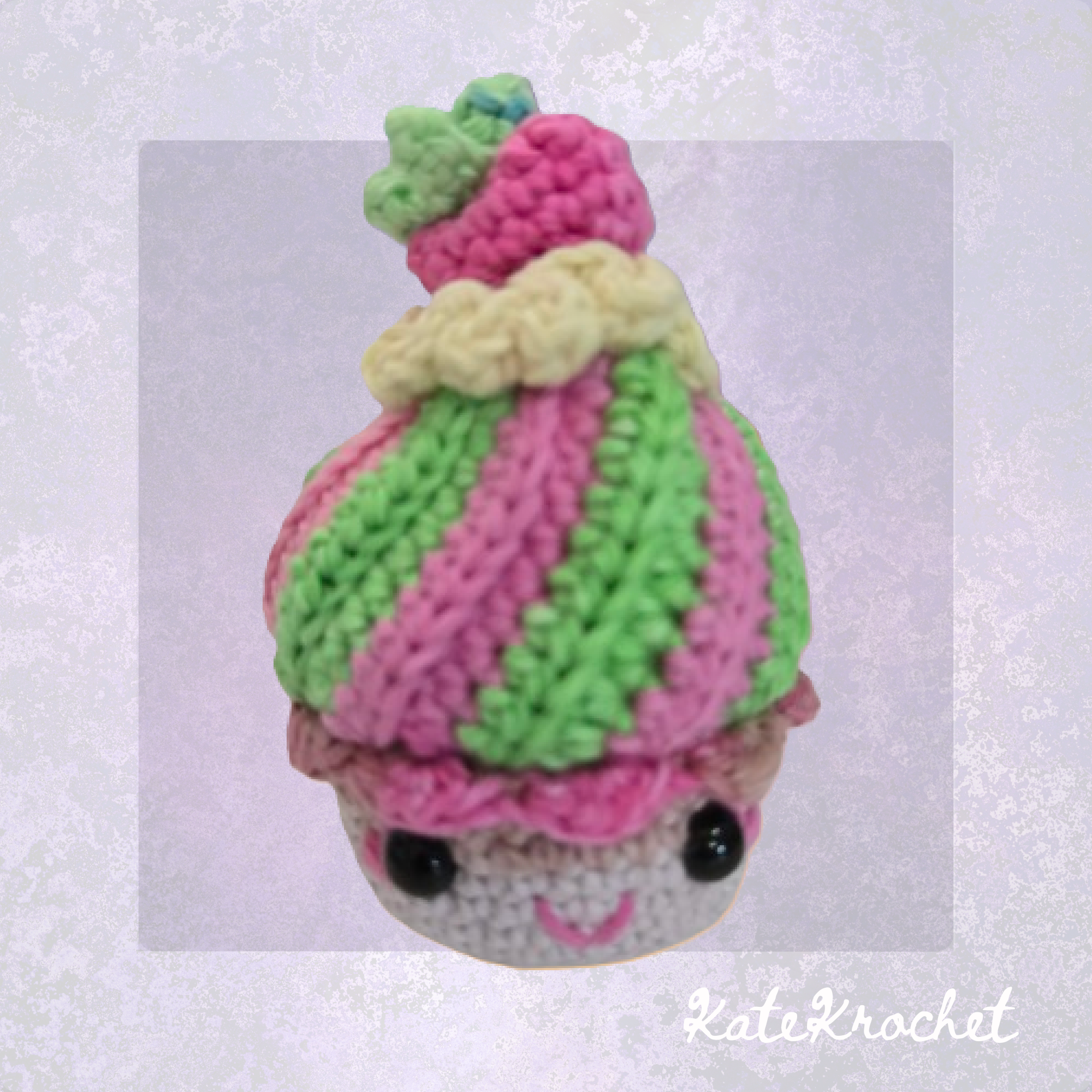 Mini Crochet Cupcakes