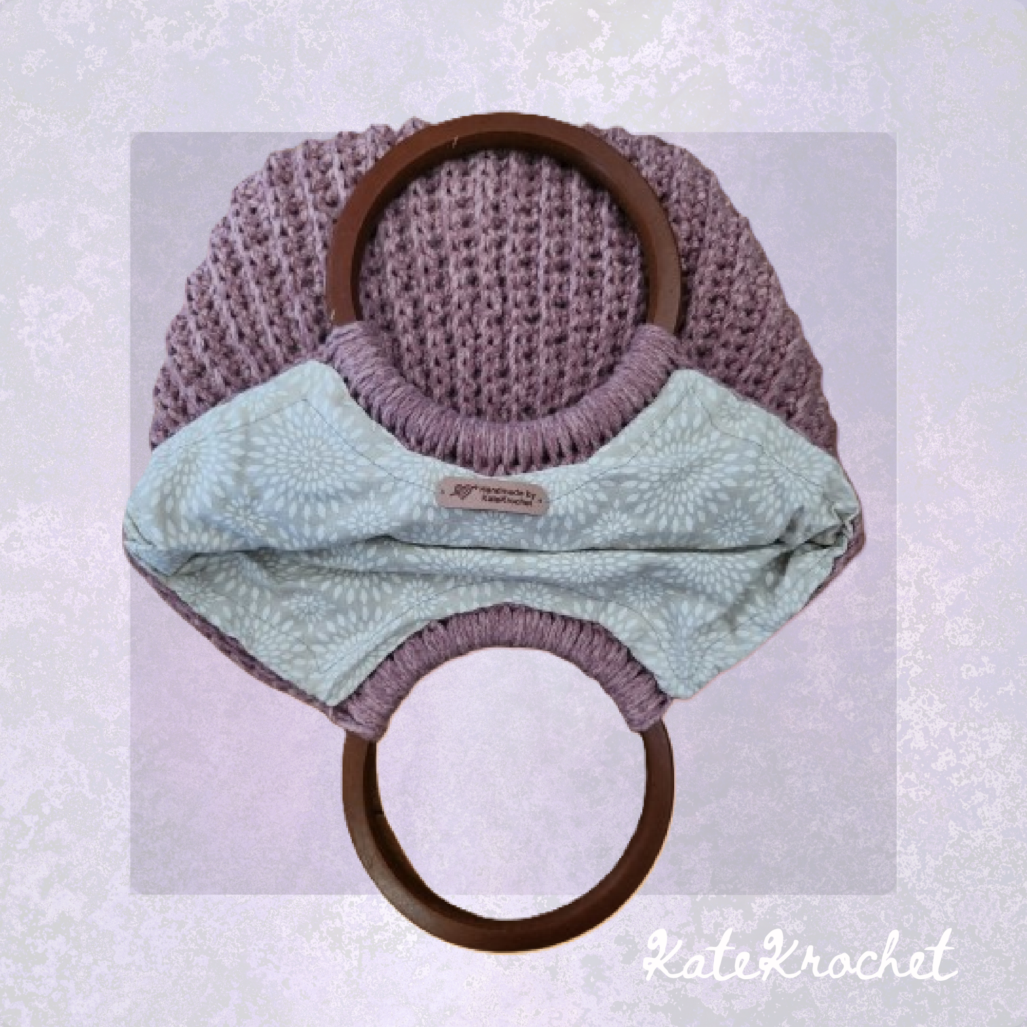 Handmade Ribbed Shell Lined Bag